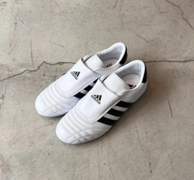 Adidas Taekwondo White Black 131 - Image 4