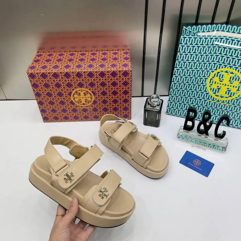 Tori Burch Kira leather Platform Sandals For Her With OG Box & Carry Bag 2020-TS Beige - Image 3