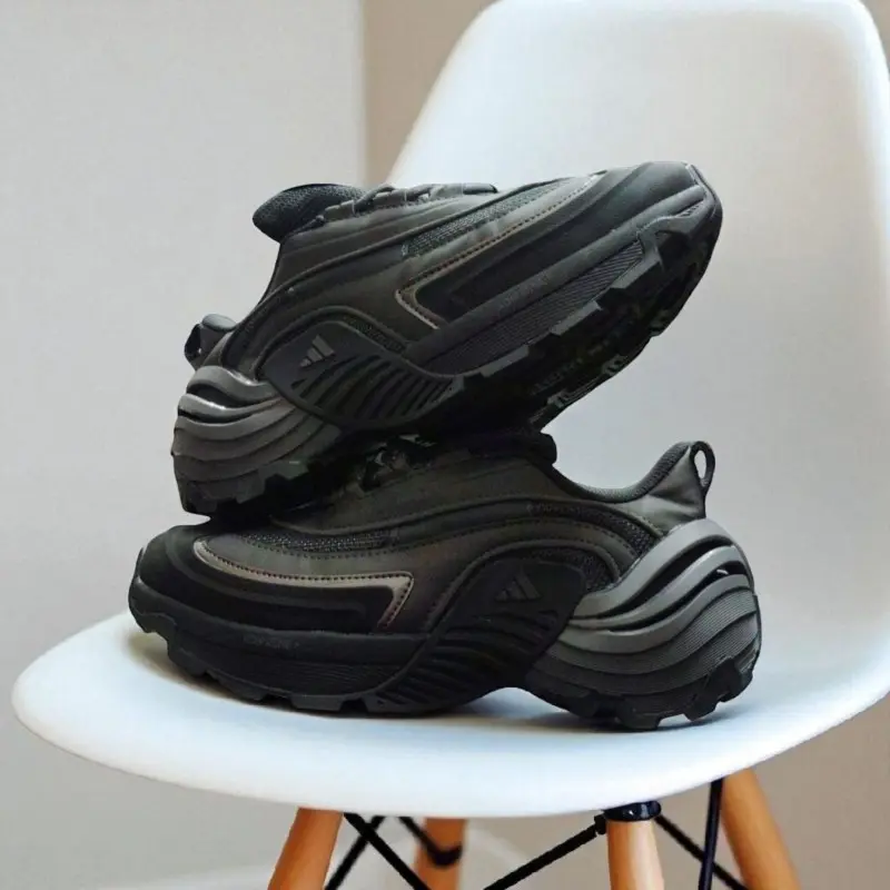Adidas Wonder Runner Turbo Grey - Image 3