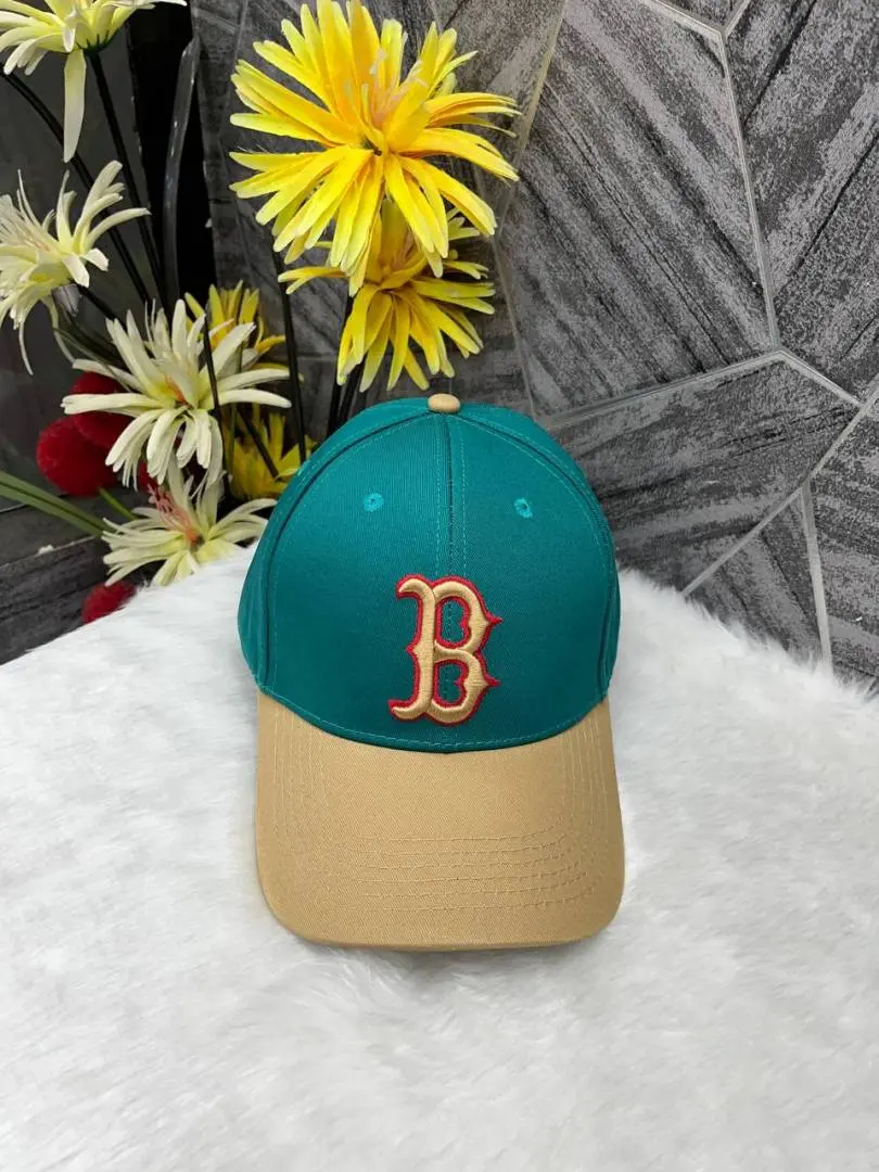 Boston New Era Dual Tone Green And Beige Premium Unisex Cap With Safety Box - Image 2