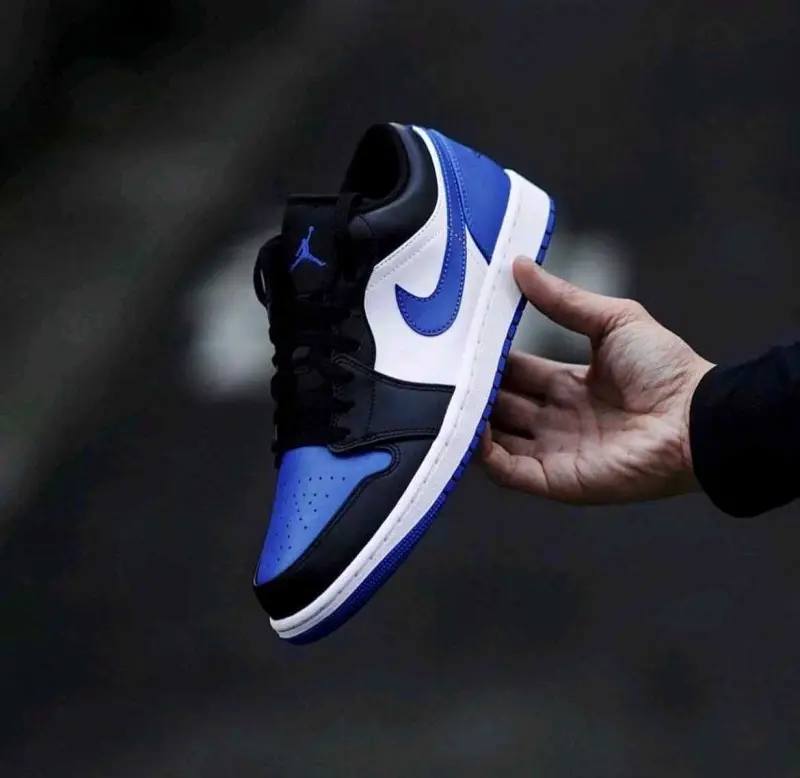 Nike Air Jordan 1 Low Alternate Royal Toe - Image 4