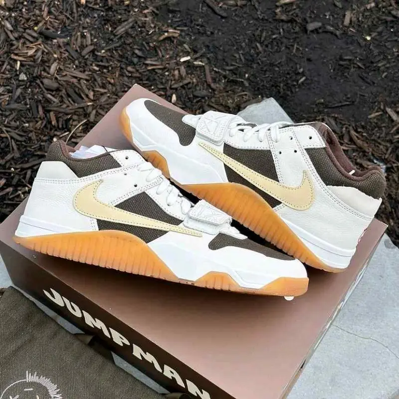 Travis Scott x Jordan Jumpman Jack TR Sail - Image 5