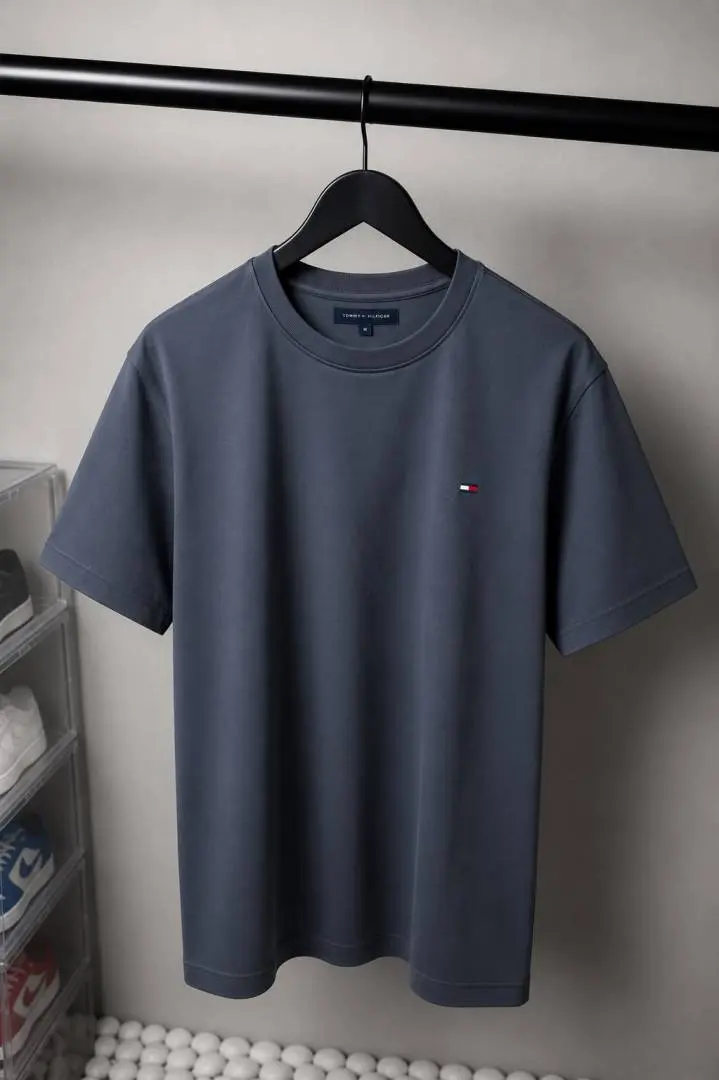 Tommy Hilfige r Premium Round Neck T-Shirt with OG Box Packaging 1576 Sale VS1000