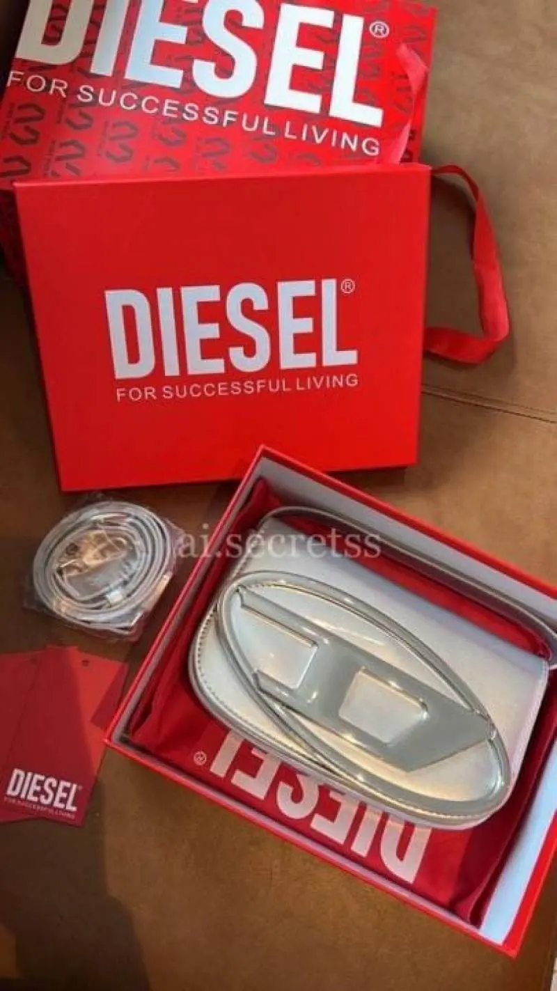 Diessel 1DR Shoulder Bag With OG Box & Dust Bag & Extra Shoulder Strap (Silver - 440) - Image 3