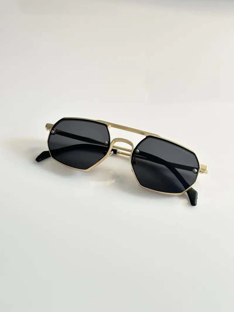 Maybach 21021 Gold Black - Image 3