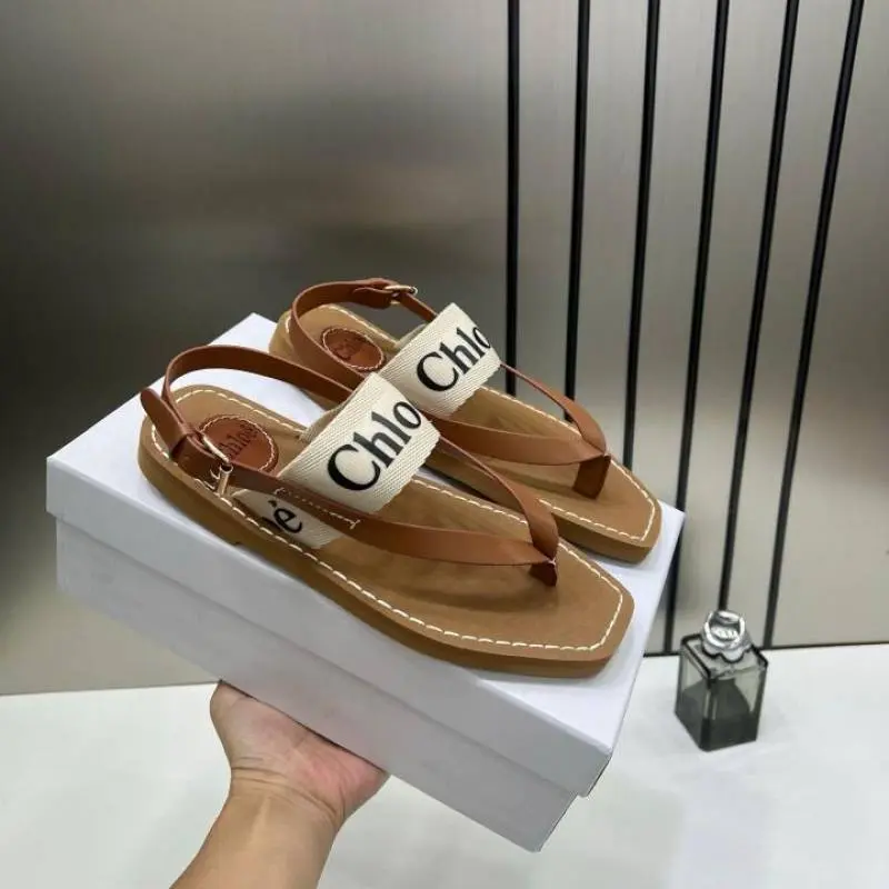 Chloe Woody Thong Sandal With Original Box & Dust Cover - Image 2