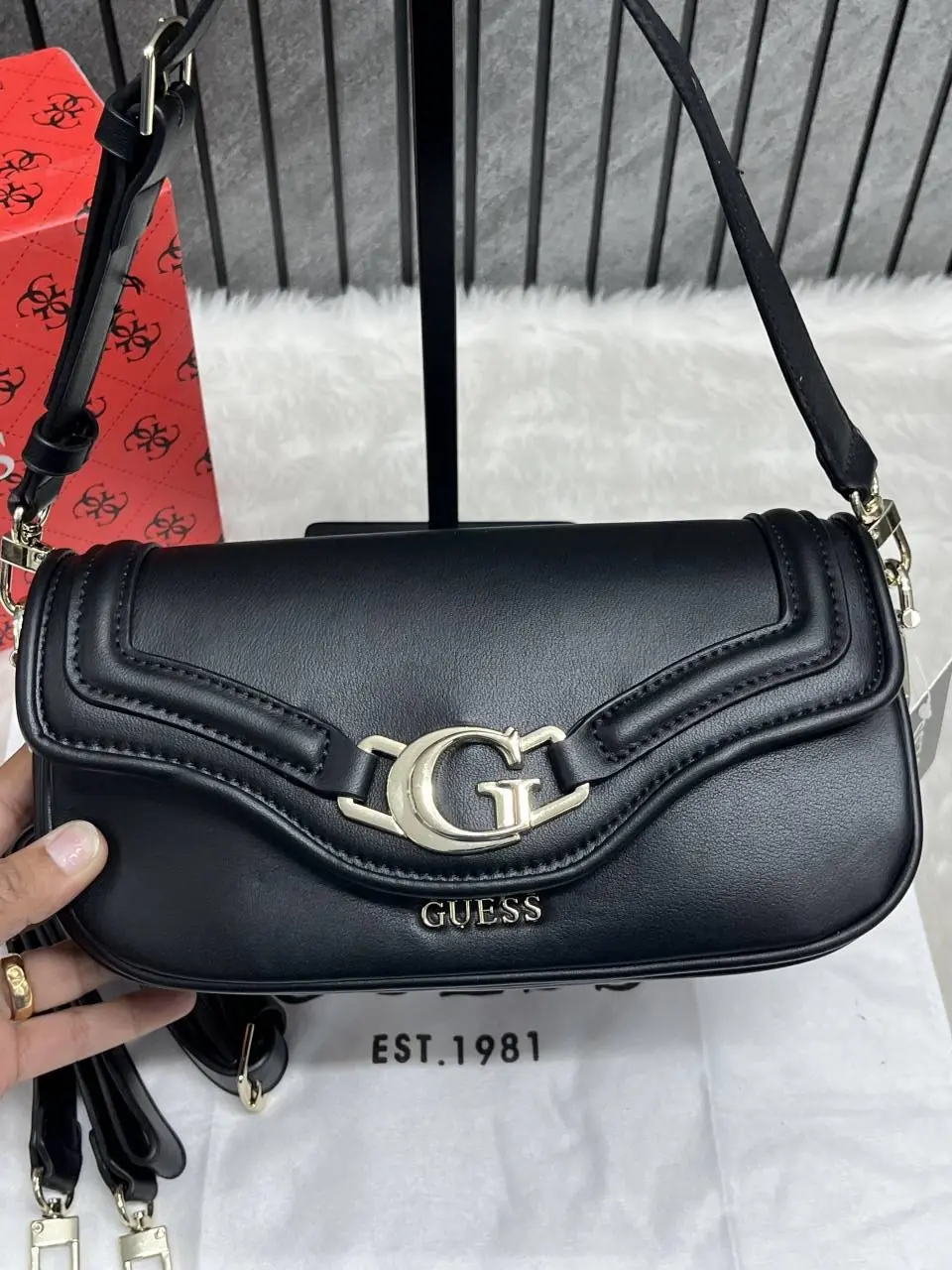 Guess DEA Logo Shoulder Bag With Original Box & DustCover - Image 6