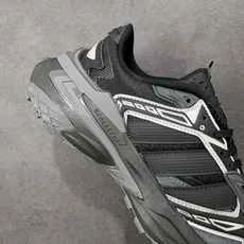 Adidas XLG Storm Edge Breathable - Image 3