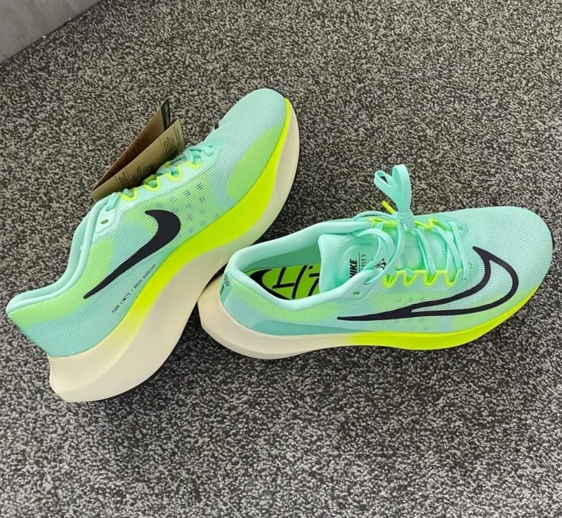 E zoom fly 5 mint foam ghost green - Image 3