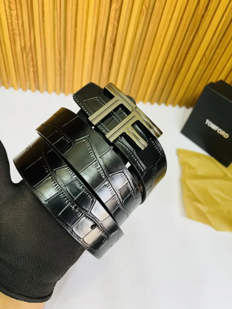 05 TF TOM FORR FULL BLACK PREMIUM QUALITY REVERSIBLE BELT WITH BOX