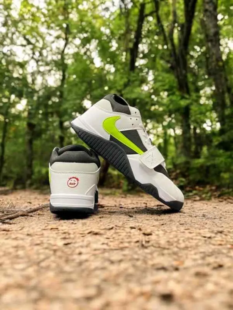 Travis Scott x Jordan Jumpman Jack Bright Cactus - Image 5