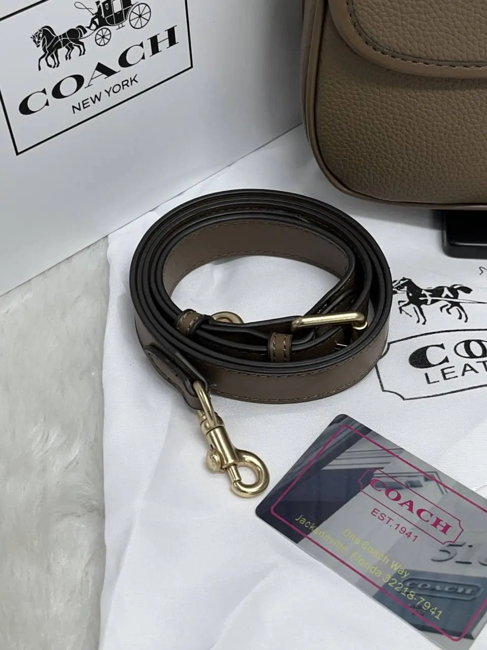 Coach Turnlock Hadley Black Shoulder Crossbody Bag With OriginalBox - Image 6