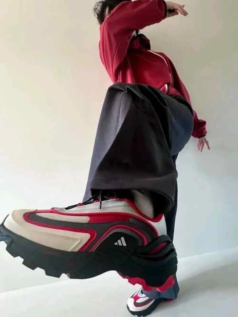 Adidas Wonder Runner Turbo Red 780 - Image 3
