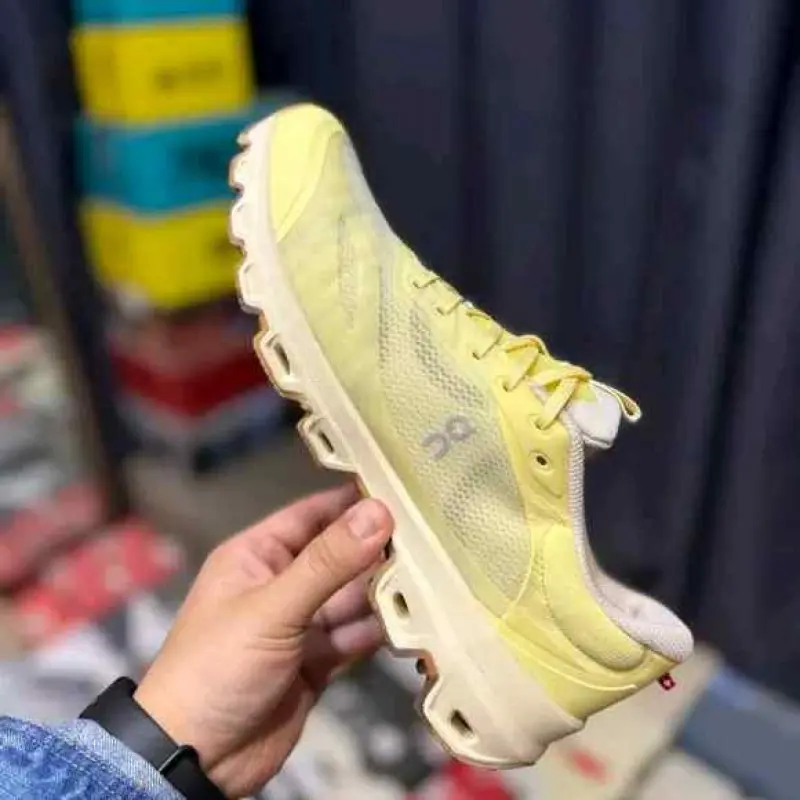 OnCloud Running Cloudventure x Loewe Yellow Tan Grey - Image 10