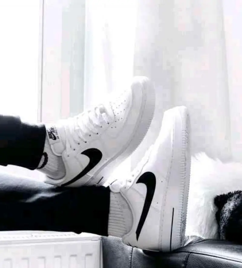 Nike airforce 1 white black swoosh - Image 2
