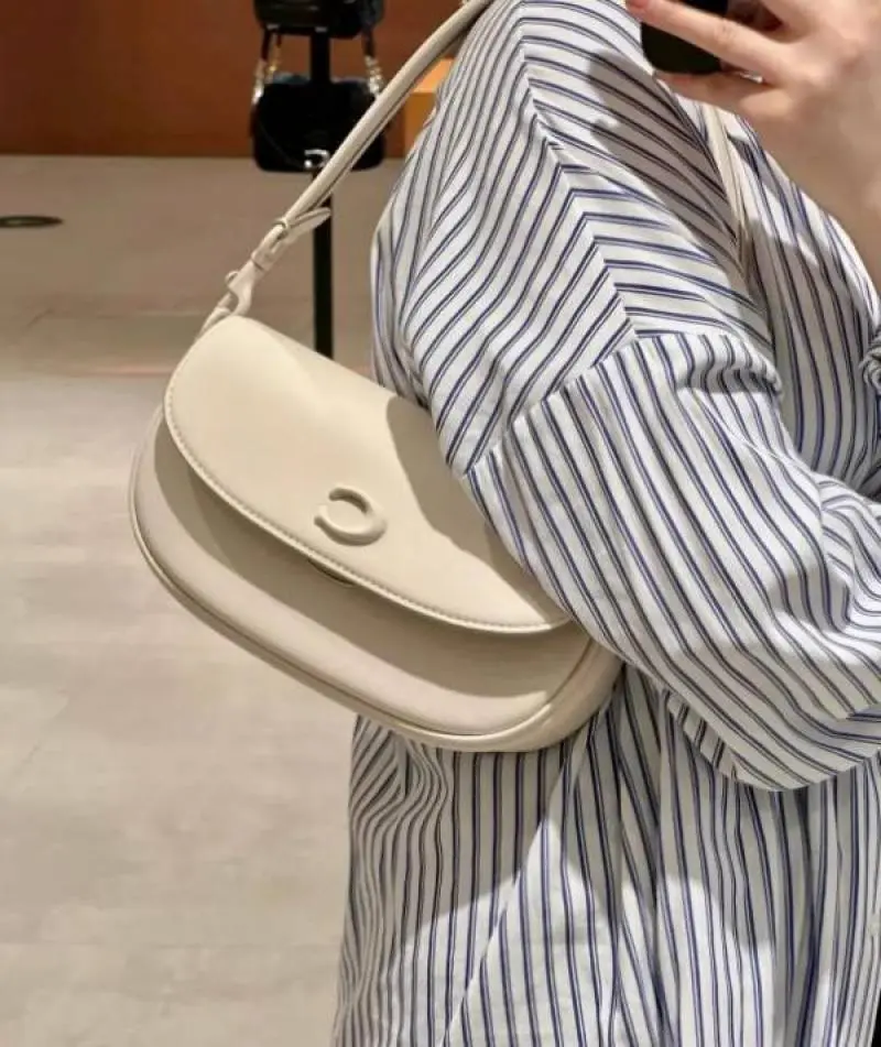 Coach1005 Emmy Saddle Premium Crossbody Shoulder Bag With OG Double Box & Dust Bag (White - 1005) - Image 8
