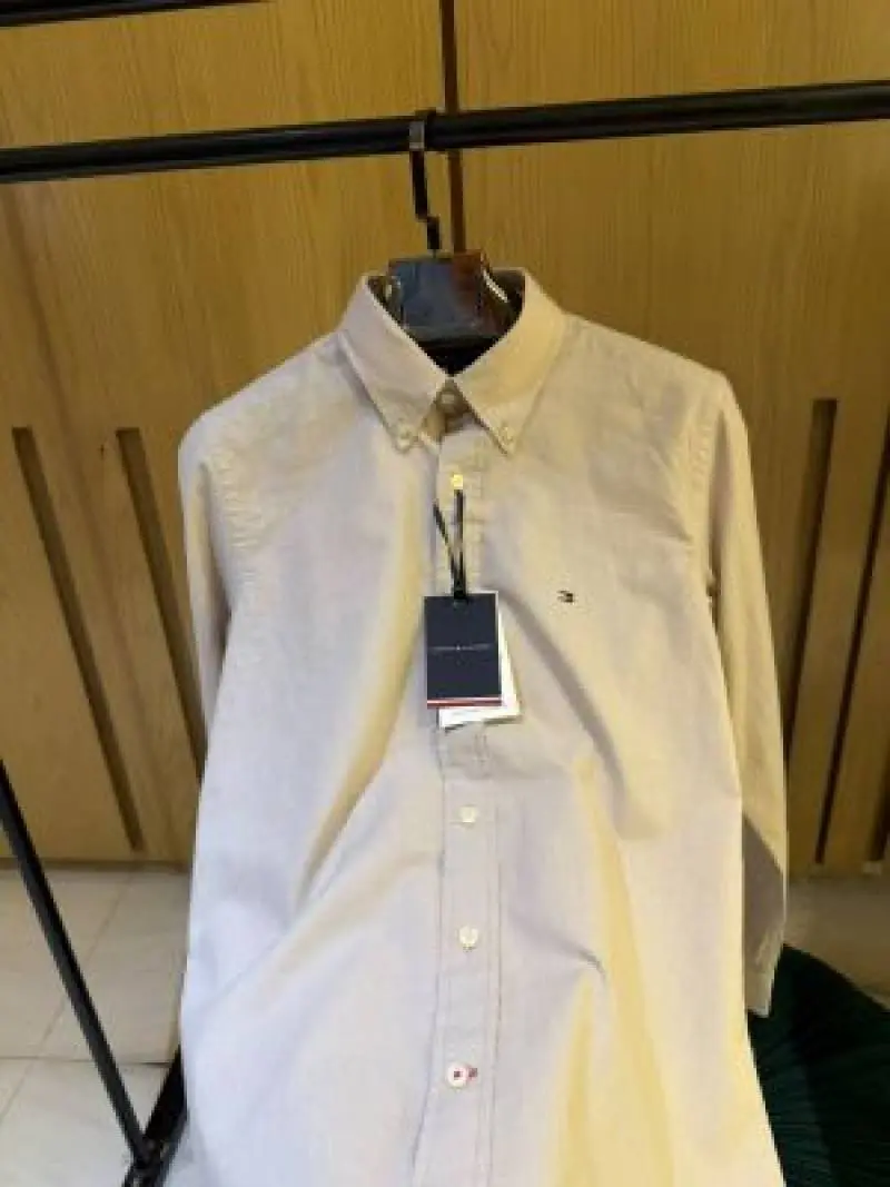Tommy HILFIGER IMPORTED STORE ARTICLE SHIRT LINEN FABRIC - Image 3