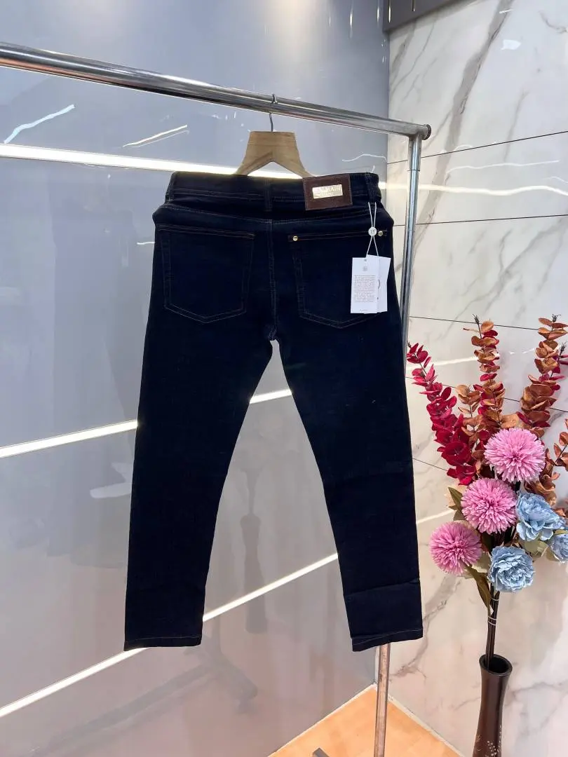 Balmain Paris Blue Raw Wash Imported Lycra Slim Fit Ankle Lenght Hyperflex Denim with Front Metal Logo 3093 - Image 2