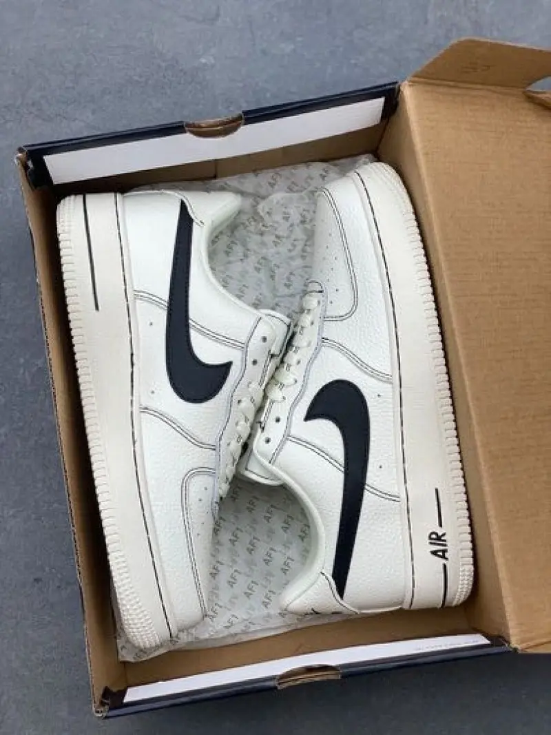 Nike Airforce 1 LV8 Leather Cream Black - Image 4