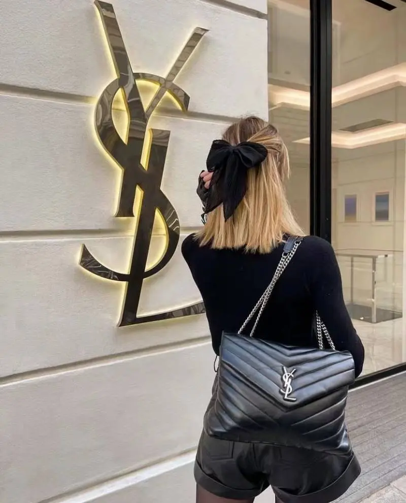 Ysl Lou Lou Medium Size 8802 Shoulder Bag With Original Box & DustCover Packing - Image 3