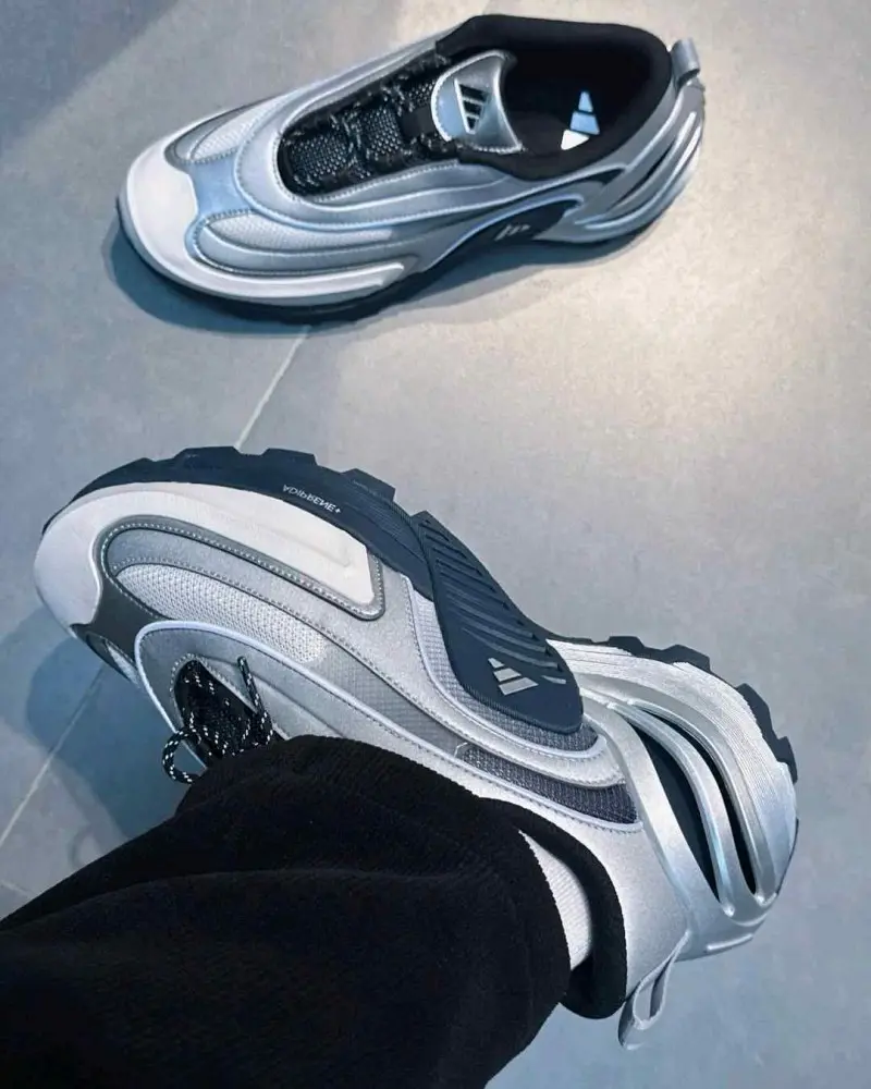 Adidas Wonder Runner Turbo Metallic Silver Blue 266 - Image 3