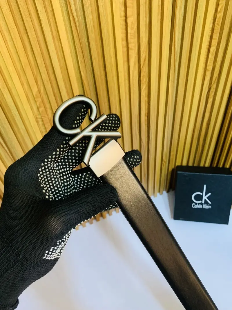 21 CK CALVIN KLINE GREY PREMIUM QUALITY BELT WITH BOX - Image 2