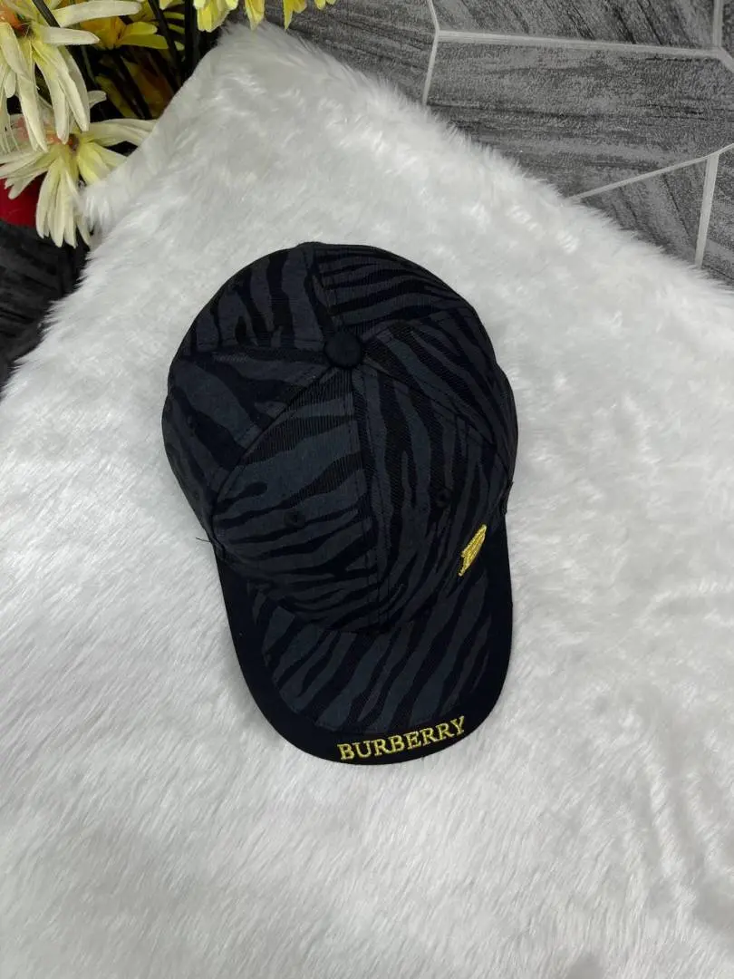 Burberry zebra print front logo black premium unisex Cap With Safety Box - Image 2