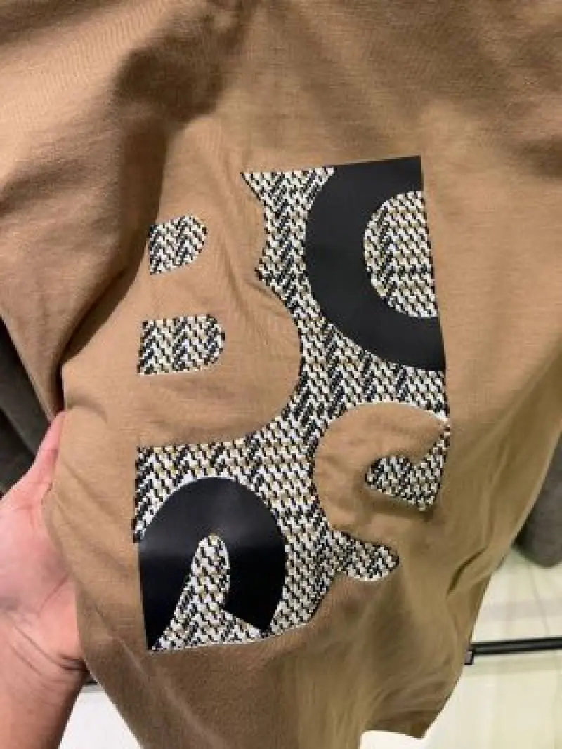 HUGO BOS IMPORTED STORE ARTICLE T-SHIRT - Image 2