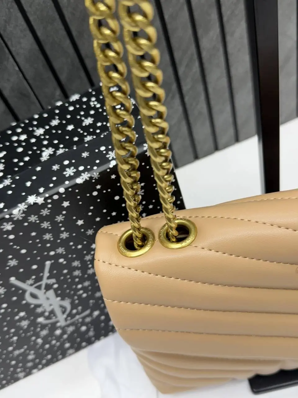 Ysl Lou Lou Medium Size 8802 Shoulder Bag With Original Box & DustCover Packing - Image 7
