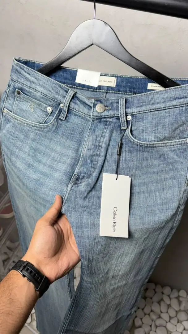 Calvin Klein Premium Straight Fit Denim Jeans 2827 - Image 3