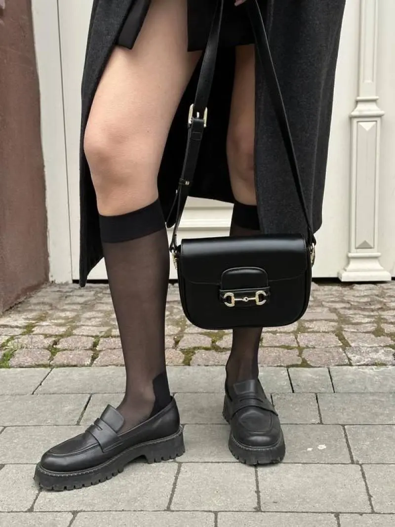 Gucci GG Horsebit 1955 Black Shoulder Bag With Original Box And Dustcover - Image 5