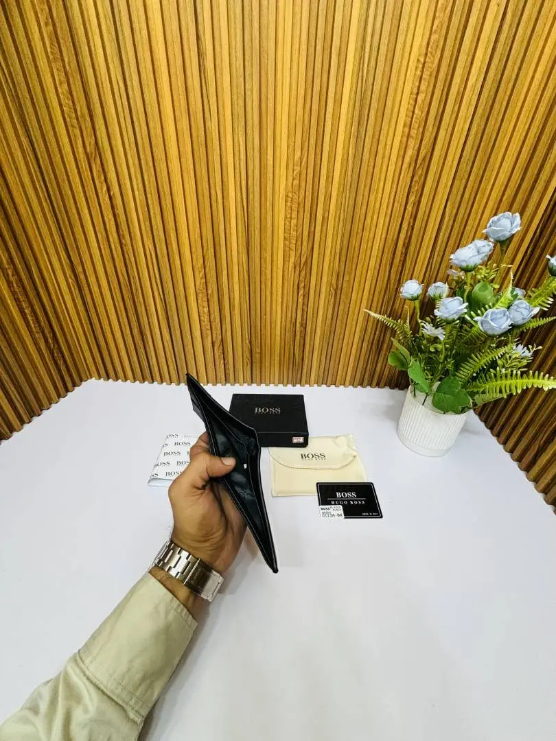 101 HUGO BOS PREMIUM QUALITY WALLET NO.60 - Image 3