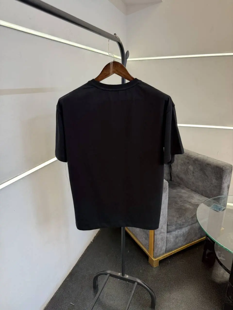 Balenciaga a oversize drop shoulder imported round neck tshirt black - Image 3