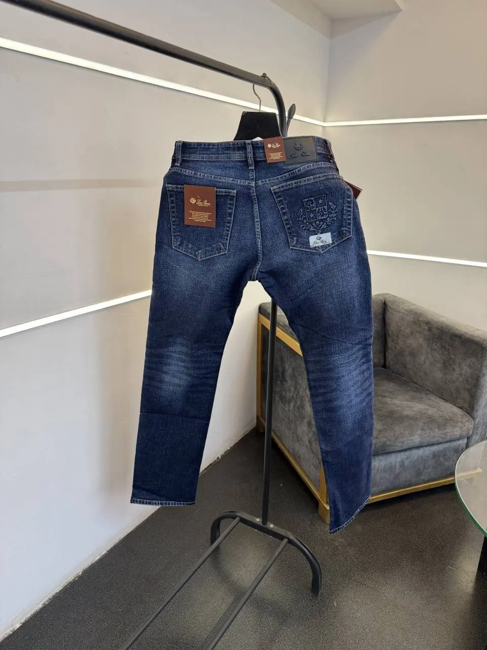 Loro piana hyperflex dark blue straight fit imported denim - Image 4