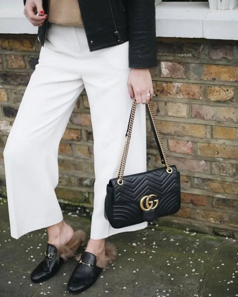 GG Marmont Matelasse Premium Shoulder Bag With OG Box & Premium Dust Bag (Black 250) - Image 3