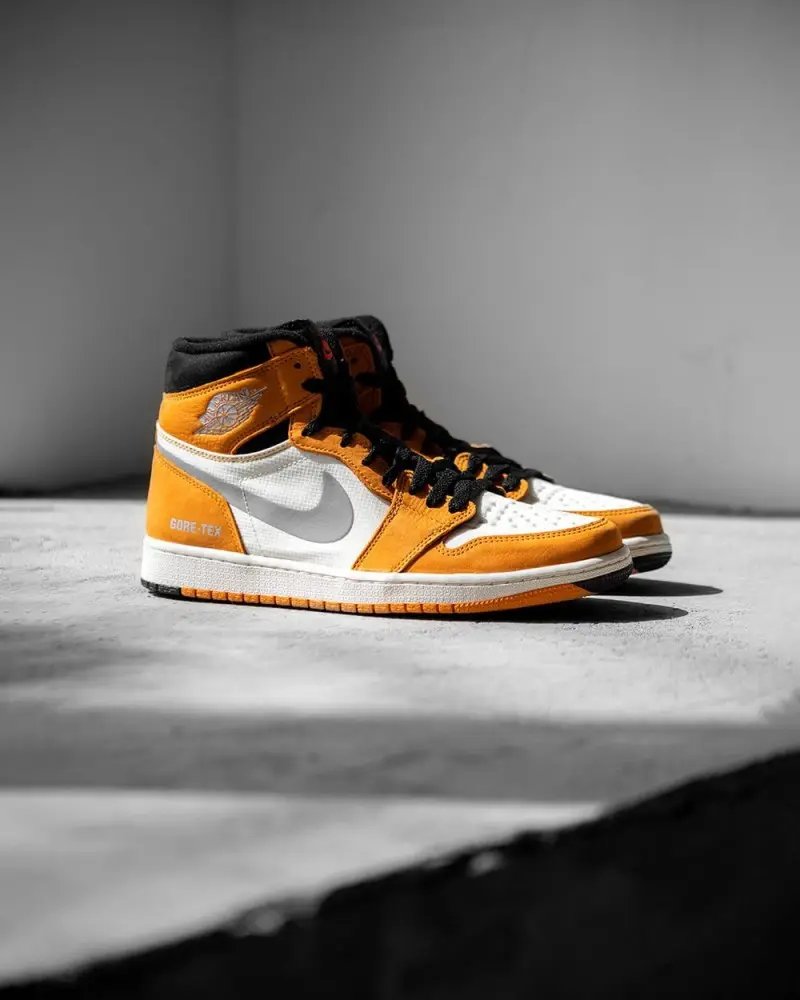 Air Jordan 1 High Element Goretex Light Curry - Image 2