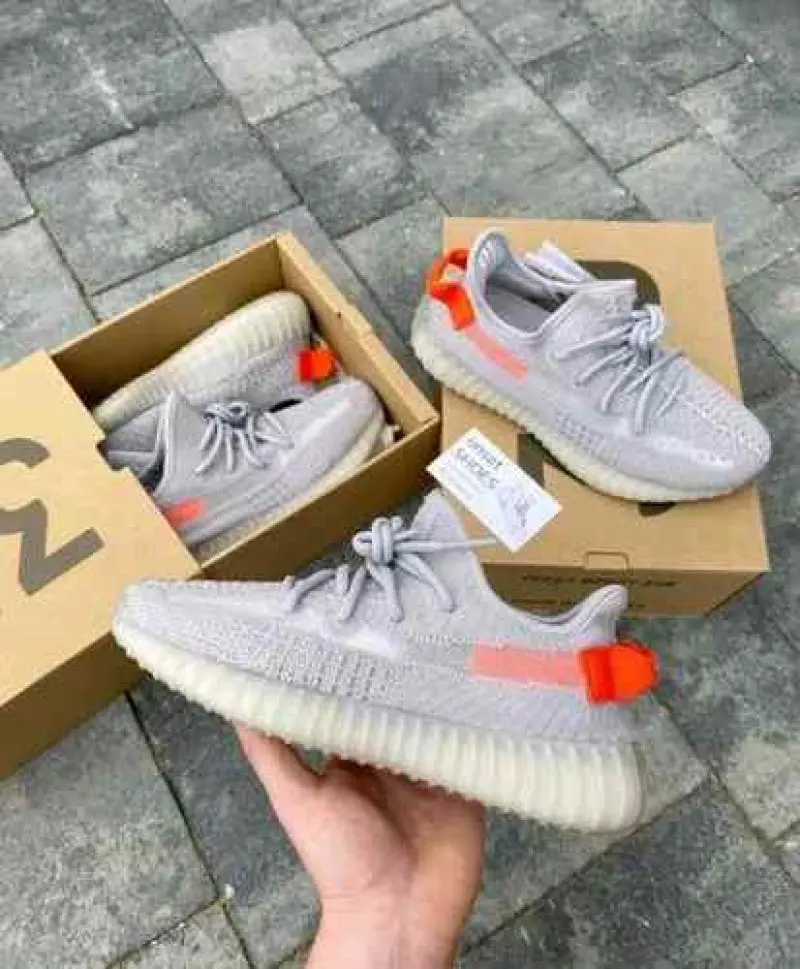 Adidas Yeezy Boost 350 Tail Light - Image 3