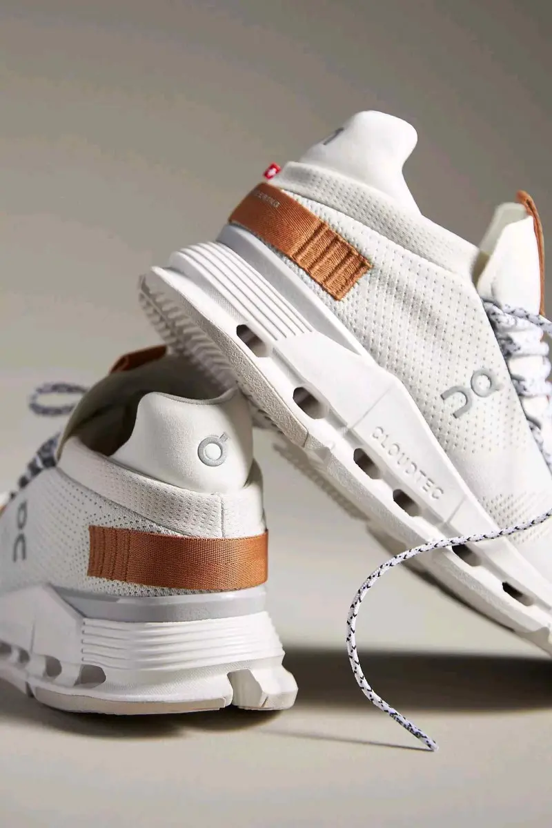 On Running Cloudnova trainers in white and brown pearl 193 - Image 6