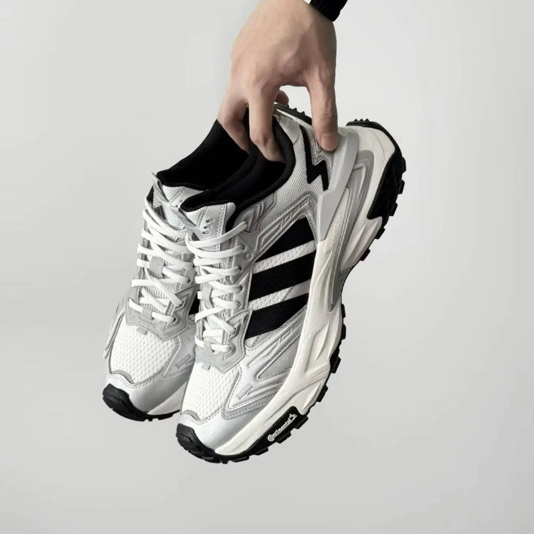 Adidas XLG STORM EDGE WHITE BLACK - Image 4
