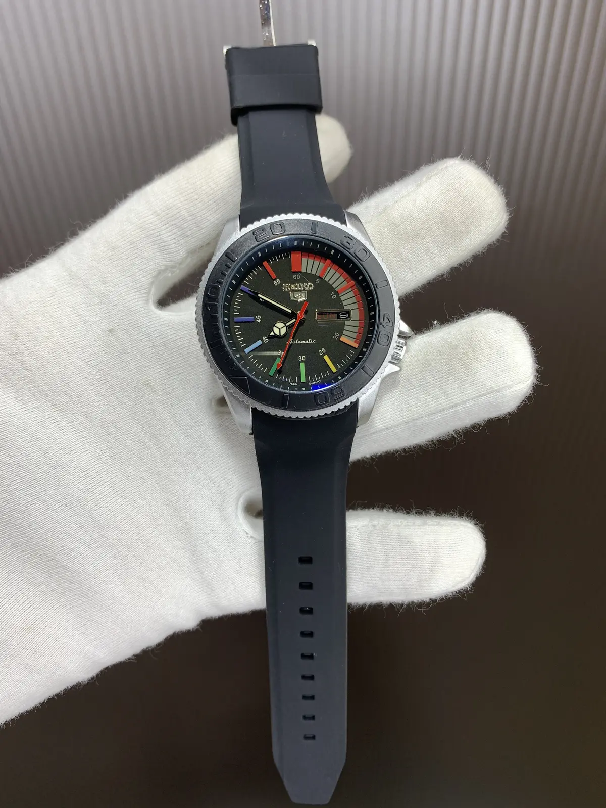 Seiko Black Silver - Image 5