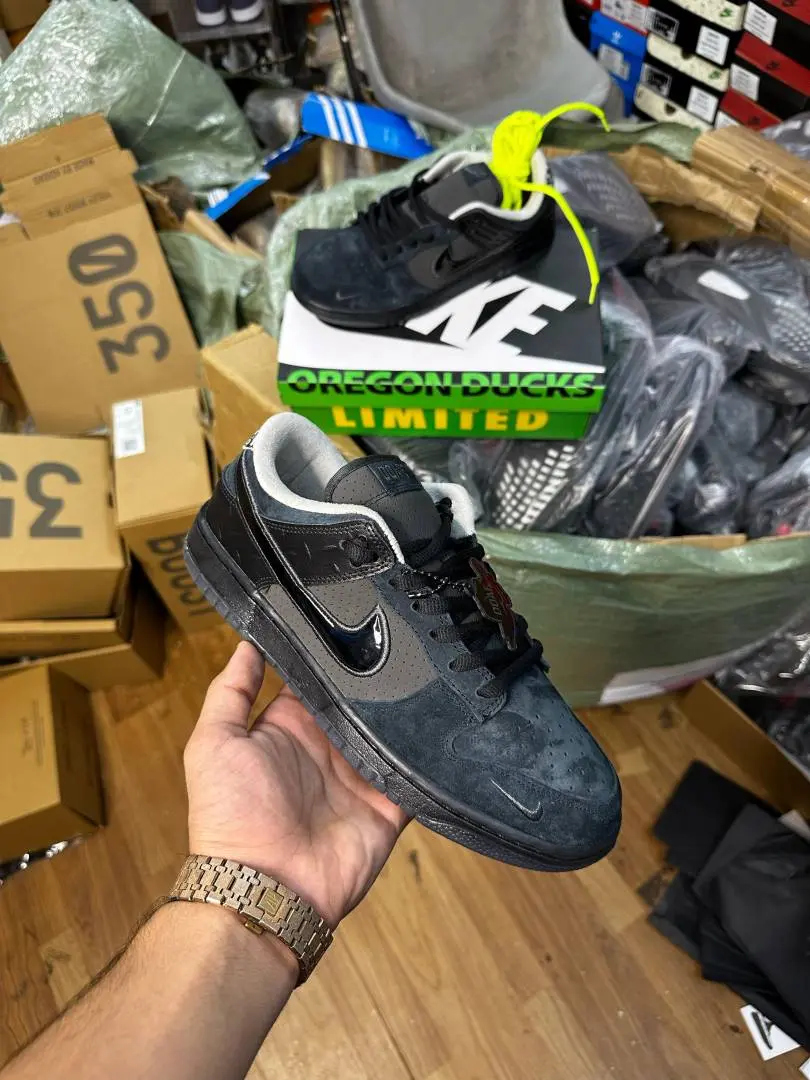 Nike SB DUNK LOW DUCK FEATHER BLACK UNIVERSITY OREGON - Image 6