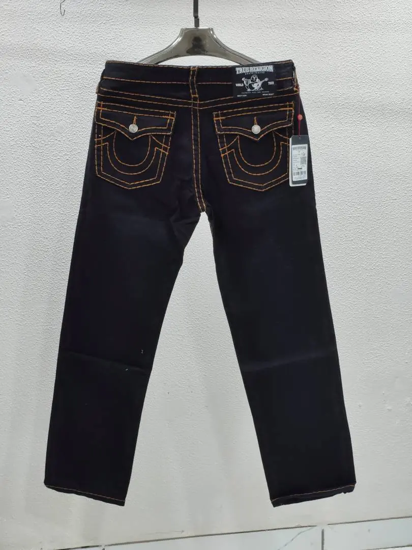TRUE RELIGION IMPORTED STORE ARTICLE JEANS - Image 2