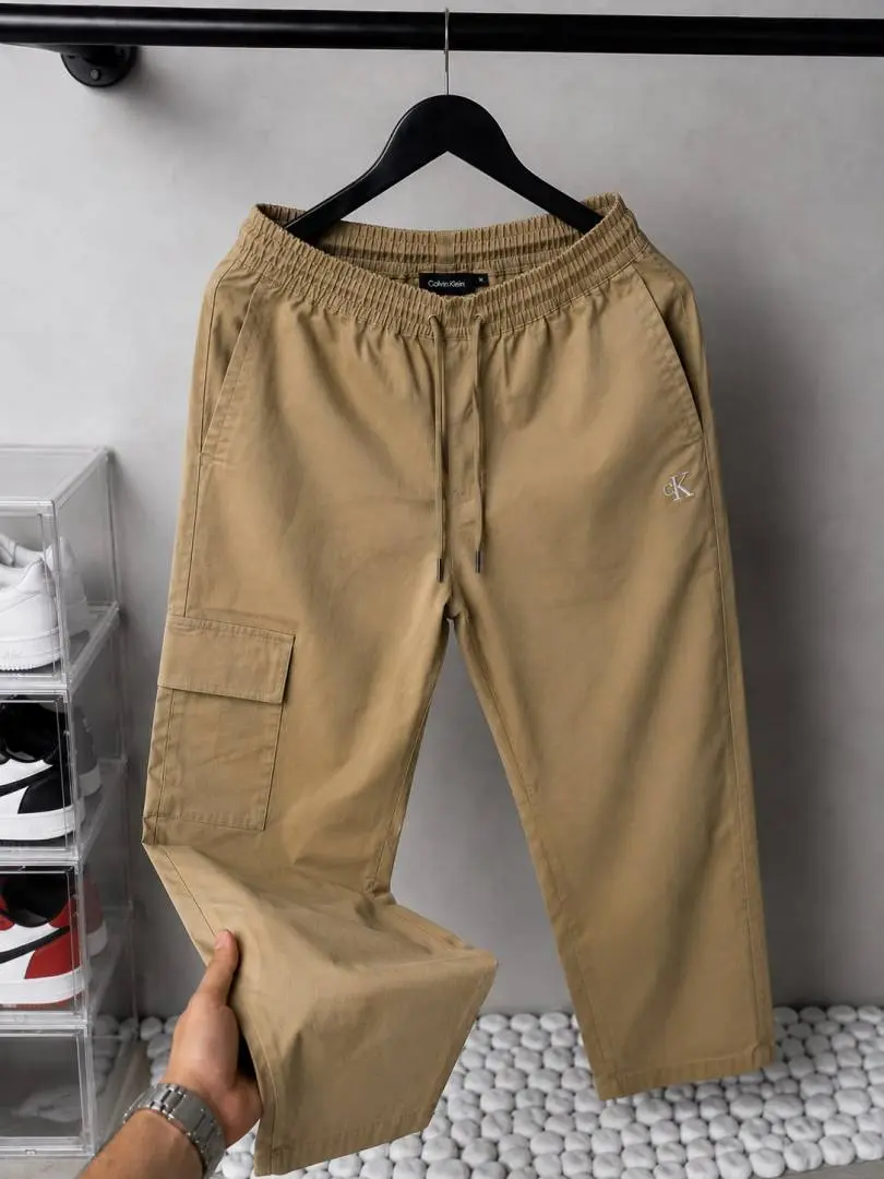Calvin klein premium Cargo Track pants 1475. Sale-offer VS1000