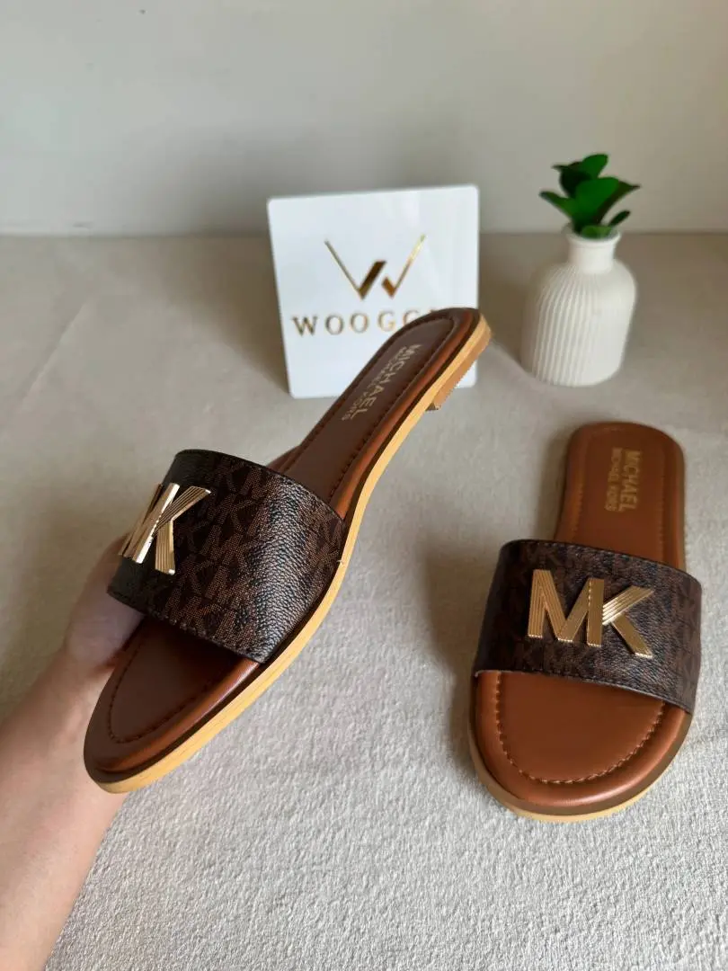 Michael1096 Kors MK Deanna Slide Flats With OG Box & Dust Bag (Brown - 1096) - Image 2