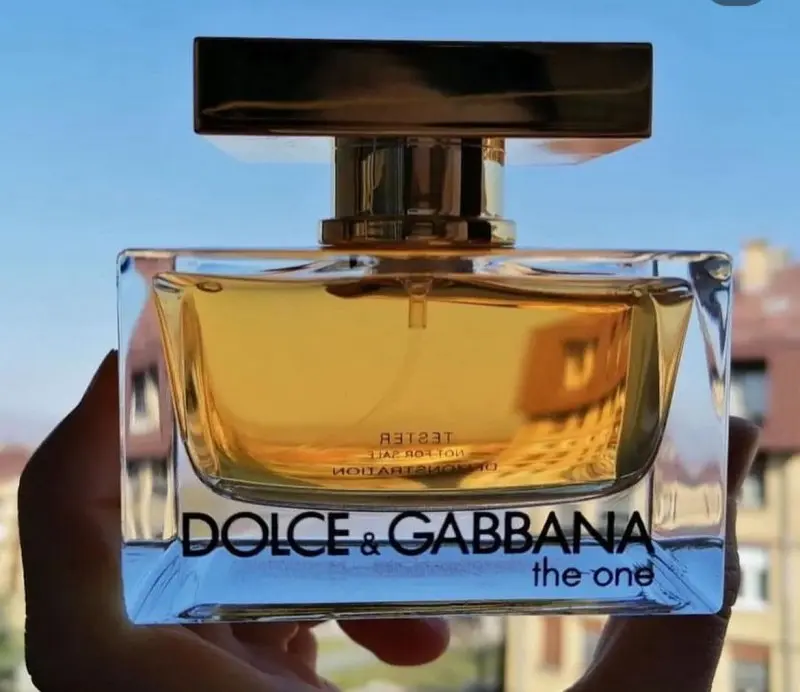 DOLCCE AND GABBANA THE ONE EAU DE PARFUME - Image 3