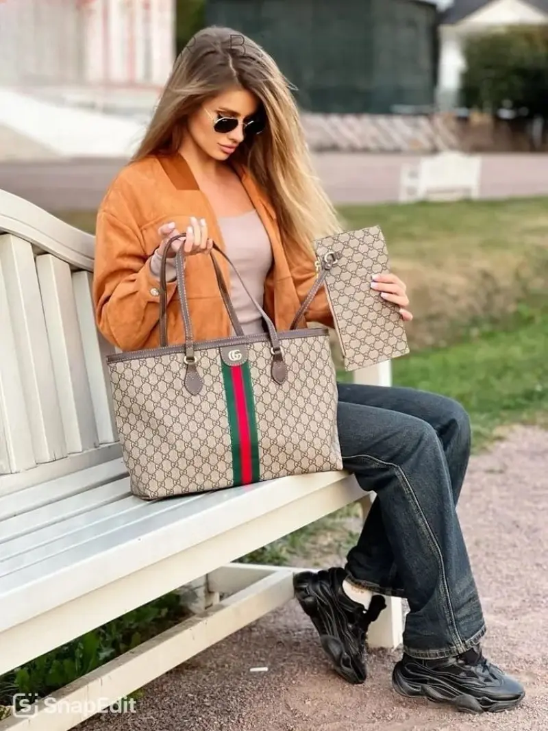 Gucci GG Ophidia Supreme Premium Tote Bag With OG Box & Dust Bag & Tags (Supreme-407) - Image 3