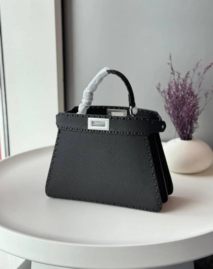 Fendi Black PeekaBoo IseeU Mini With OriginalBox - Image 2