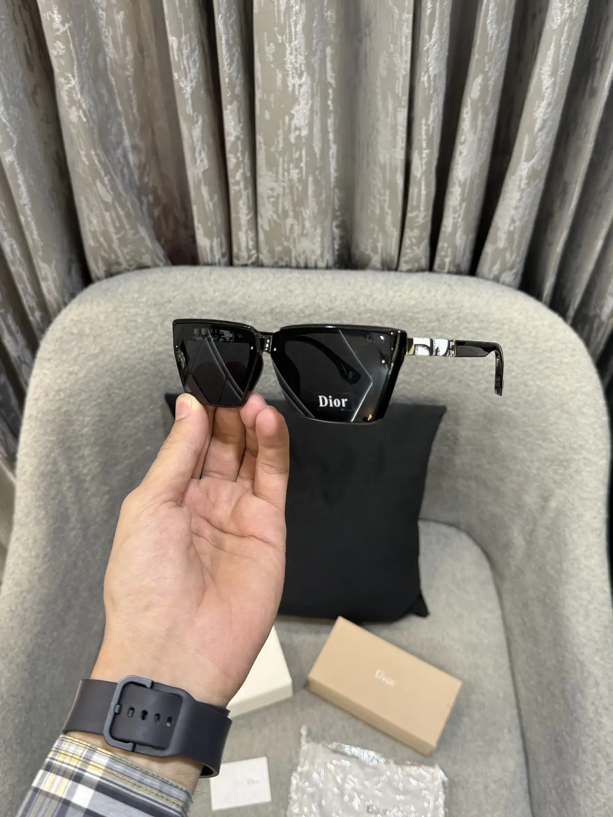 Christian Diyor Model 0240 Premium sunglass - Image 3