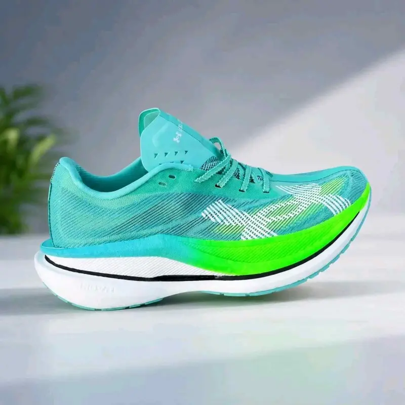 Under Armouurr Velociti Elite Bright Green 749 - Image 3