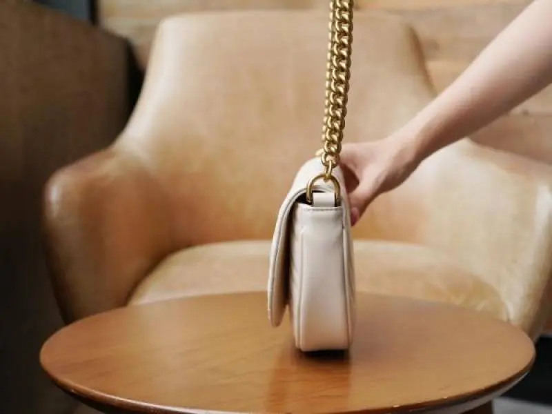 Gucci GG Marmont Moon Premium Shoulder Bag With OG Box & Premium Dust Bag & Carry Bag (White - 905) - Image 6